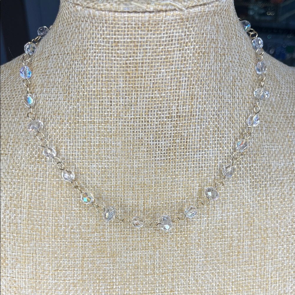Elegant Gold Chain With Crystal Necklace